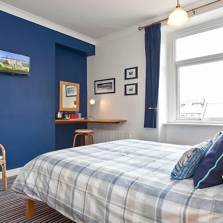 The Red Townhouse Bed & Breakfast 3*