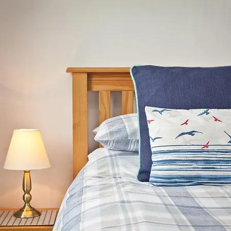 The Red Townhouse فندق مبيت وإفطار بنريث
